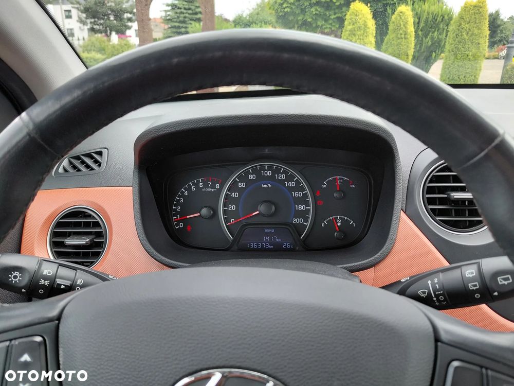 Hyundai i10 1.2 YES - 6