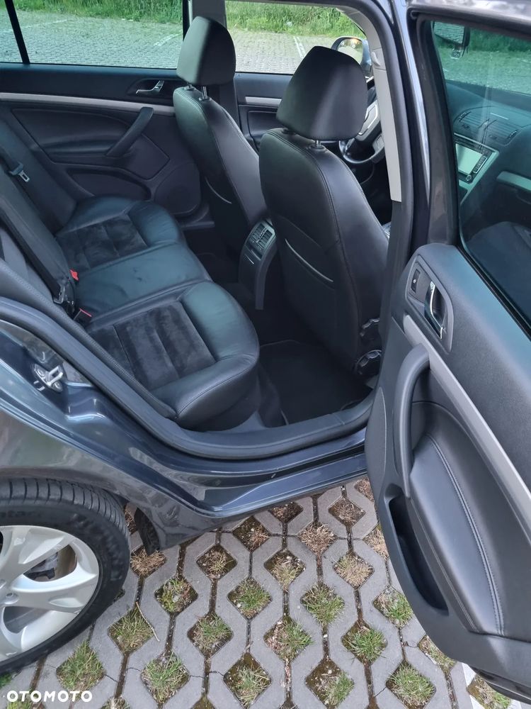 Skoda Octavia 1.8 TSI Elegance DSG - 10