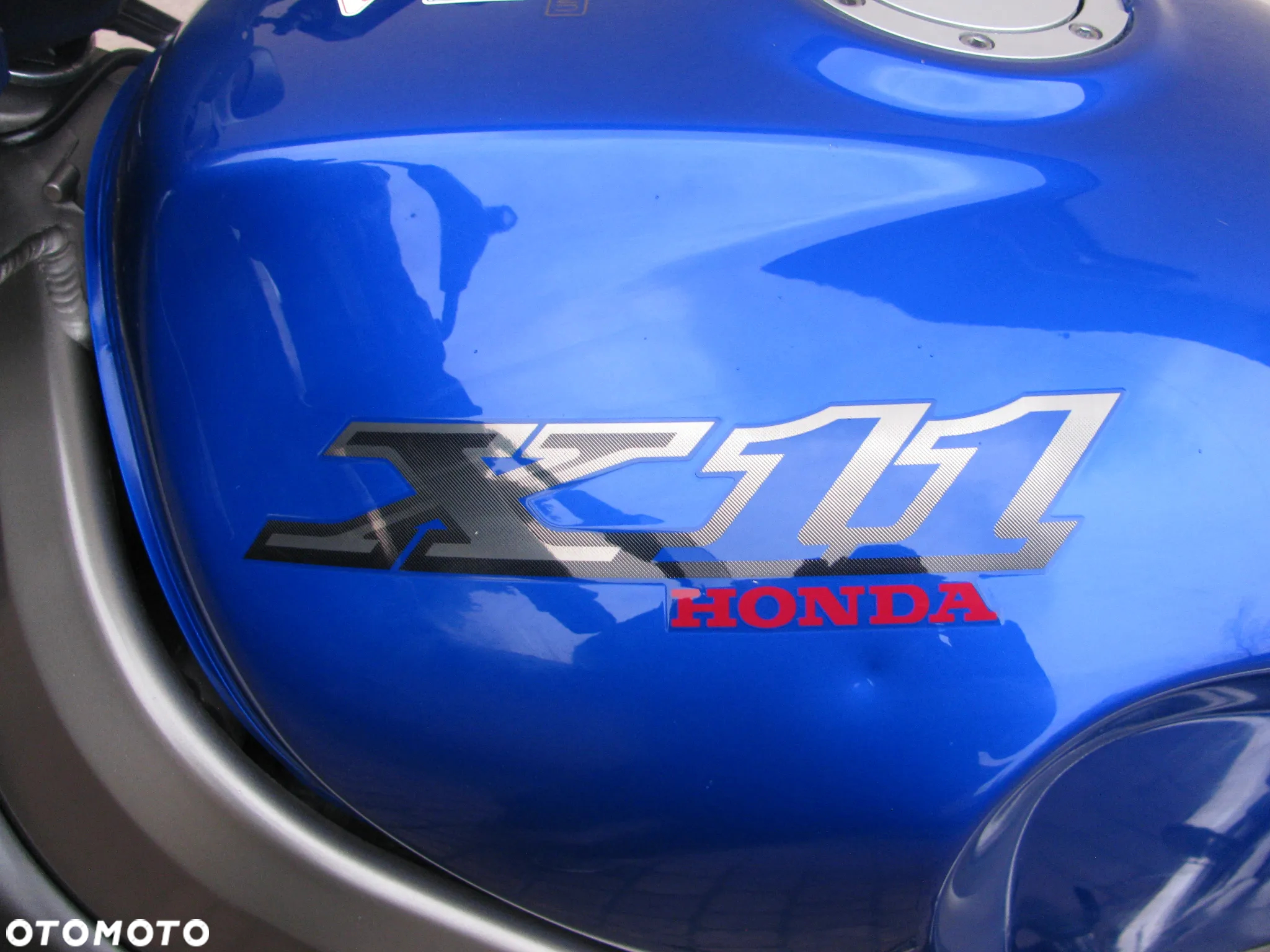 Honda X11 - 21