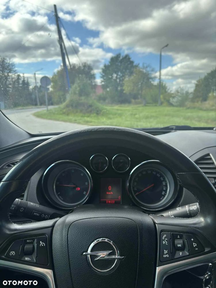 Opel Insignia - 9
