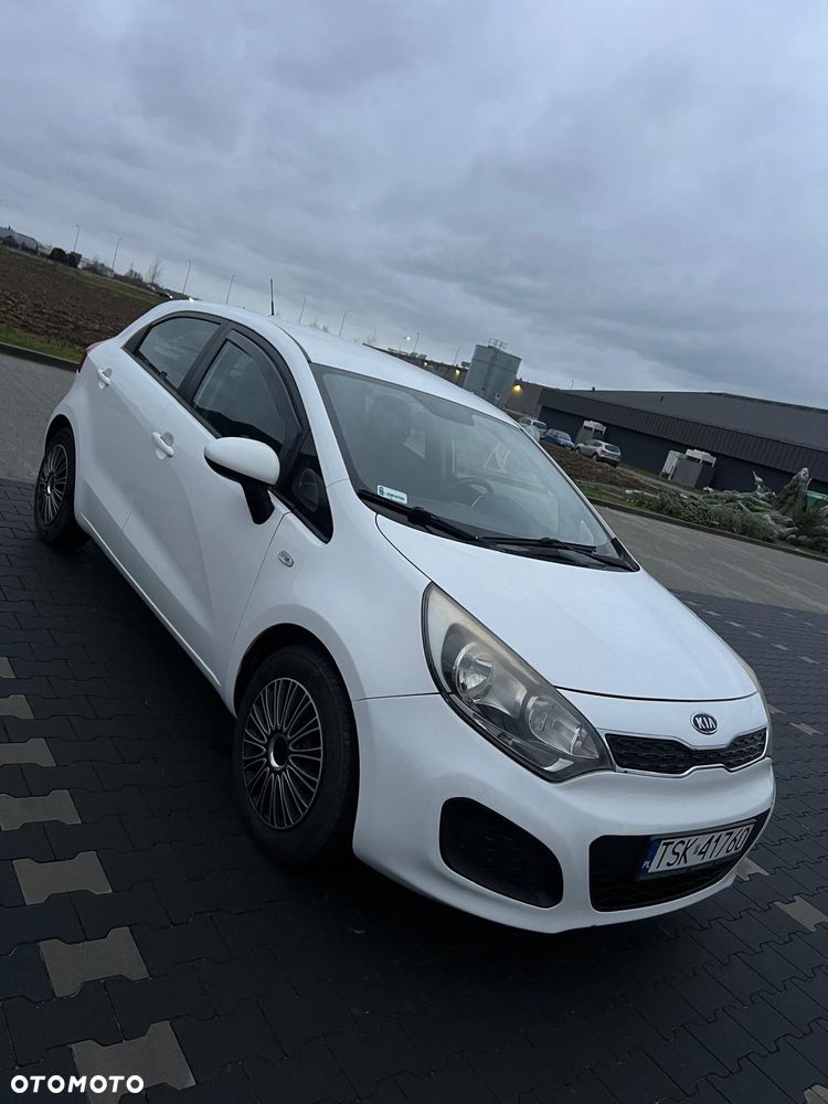 Kia Rio 1.1 crdi M - 5