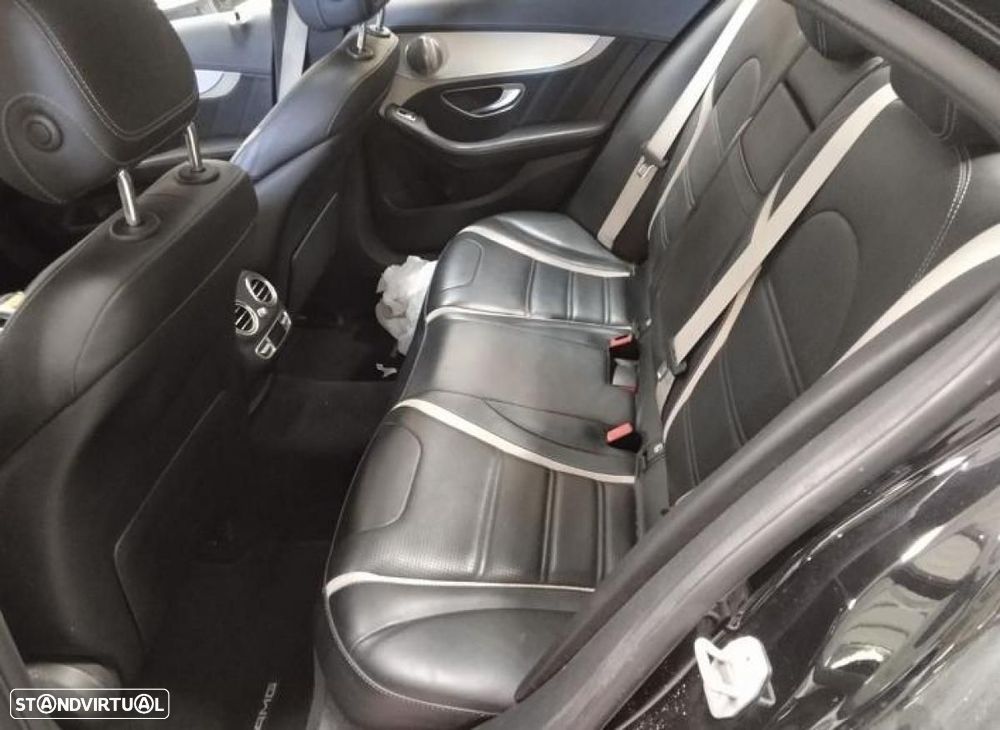 Mercedes-Benz C 63 AMG - 4