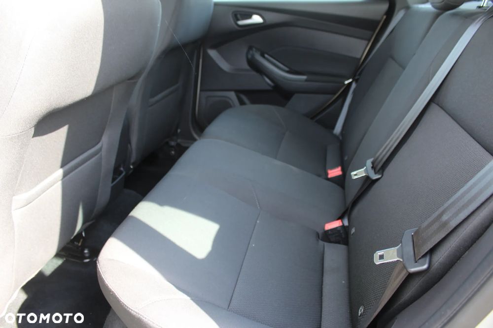 Ford Focus 1.6 TDCi ECOnetic 88g Start-Stopp-System Titanium - 10