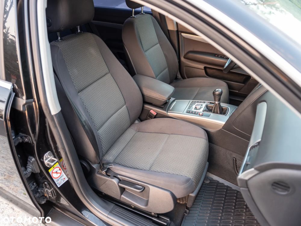 Audi A6 Avant - 30