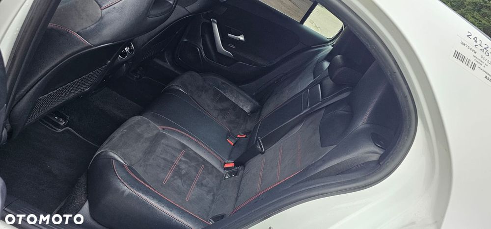 Mercedes-Benz Klasa A 180 Progressive 7G-DCT - 17