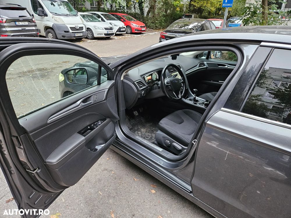 Ford Mondeo 2.0 TDCi Titanium - 3