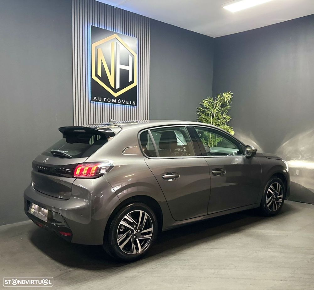 Peugeot 208 1.2 PureTech Allure EAT6 - 5