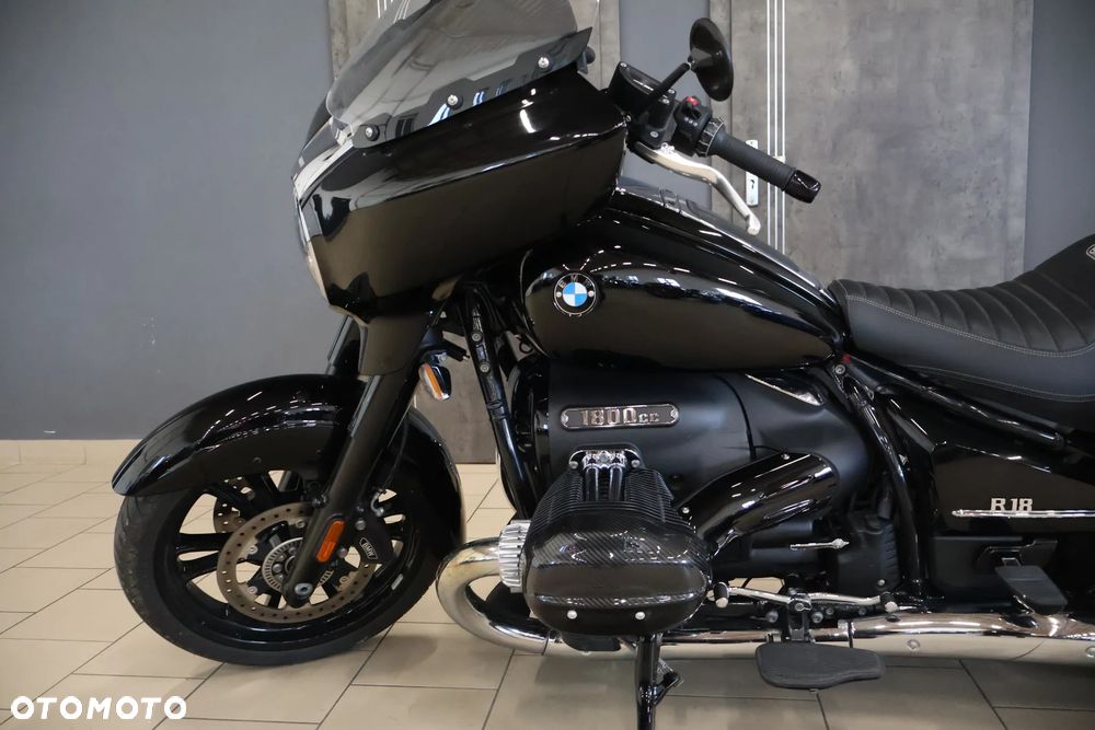 BMW R - 8