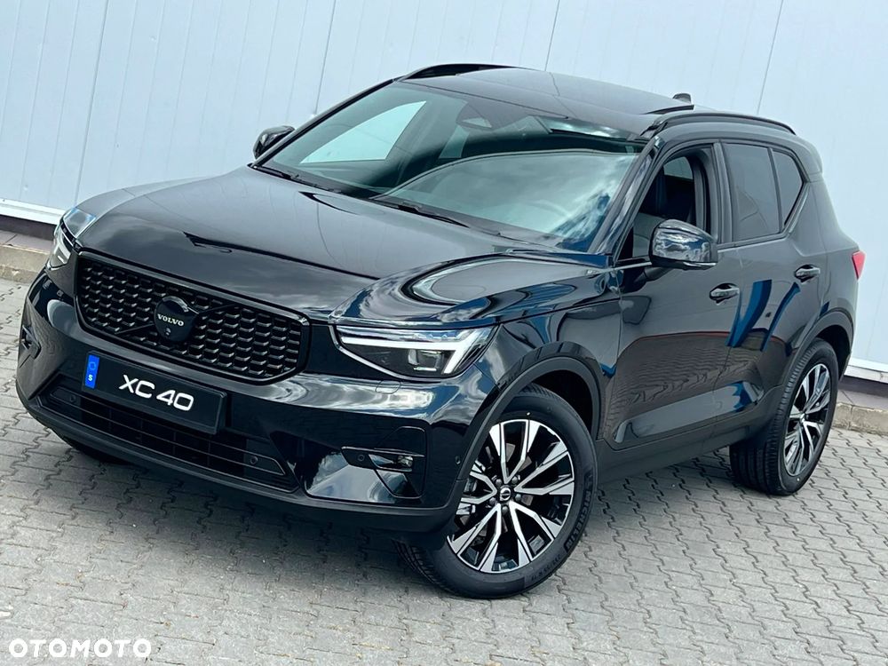Volvo XC 40 B4 AWD Ultimate Dark - 8