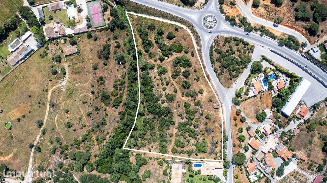 Terreno Misto com ruina de 28.30 m2 e rústico de 16781 m2 - Potencial - Grande imagem: 4/15