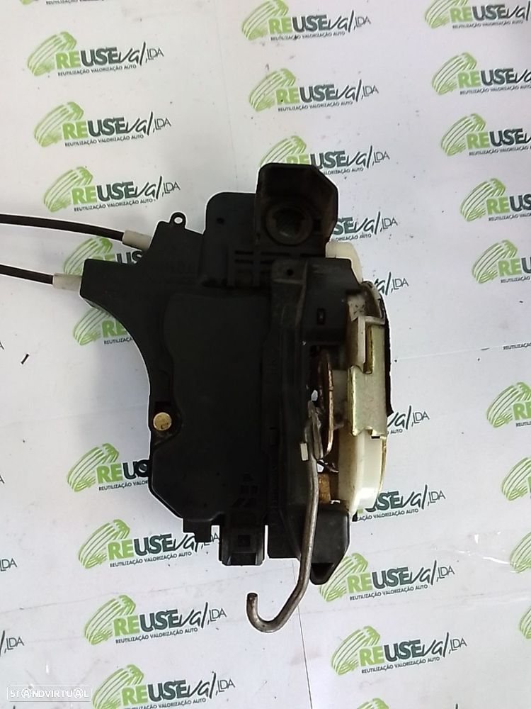 Fecho Da Porta Frente Esq Mitsubishi Colt Caixa/Hatchback (Z3_V) - 3