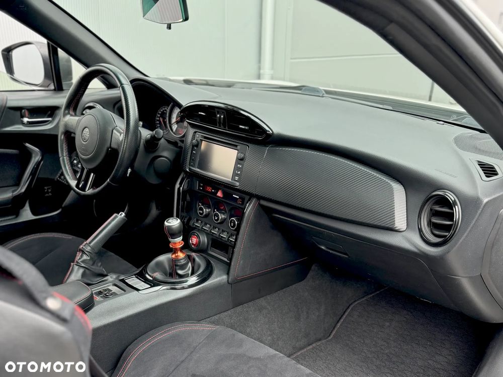 Toyota GT86 2.0 Prestige - 14