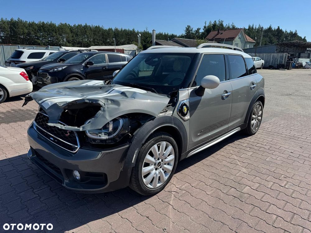 MINI Countryman Cooper S E ALL4 - 3