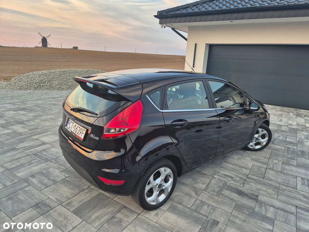Ford Fiesta 1.25 Titanium - 17