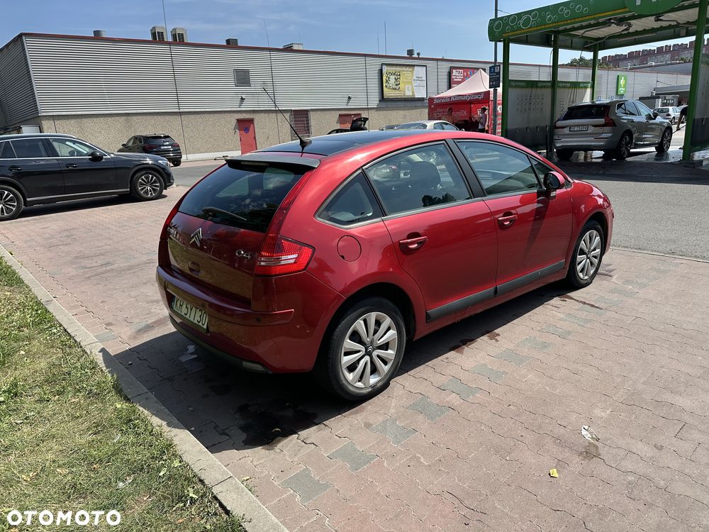 Citroën C4 VTi 120 Exclusive - 3