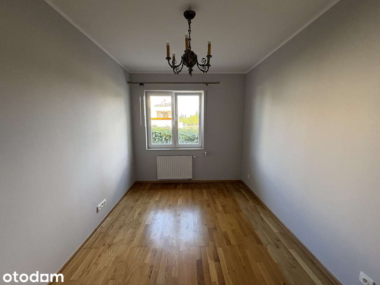 Mieszkanie 3-pokojowe z balkonem we Wrocławiu (możliwe umeblowanie)