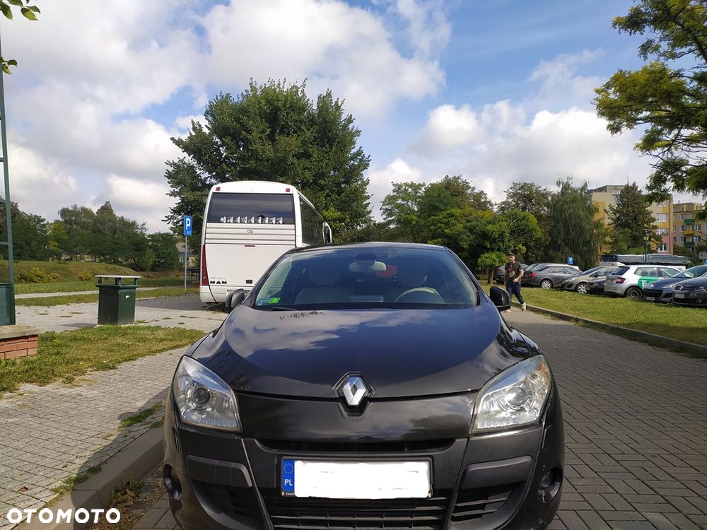 Renault Megane 1.9 dCi FAP Dynamique - 4