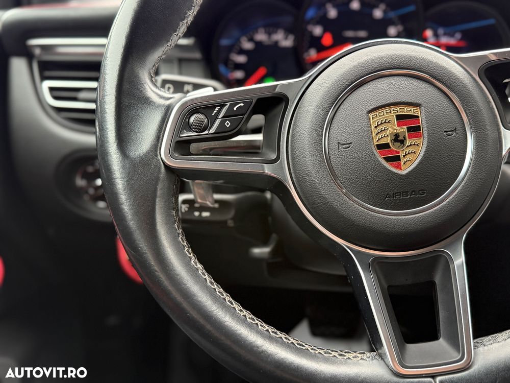 Porsche Macan Standard - 5