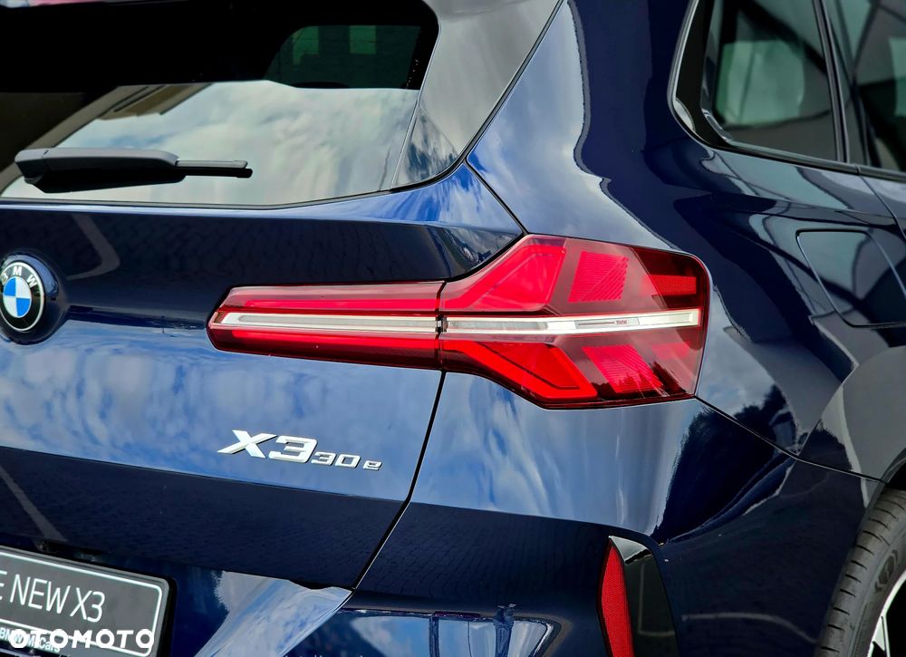 BMW X3 xDrive30e PHEV - 8