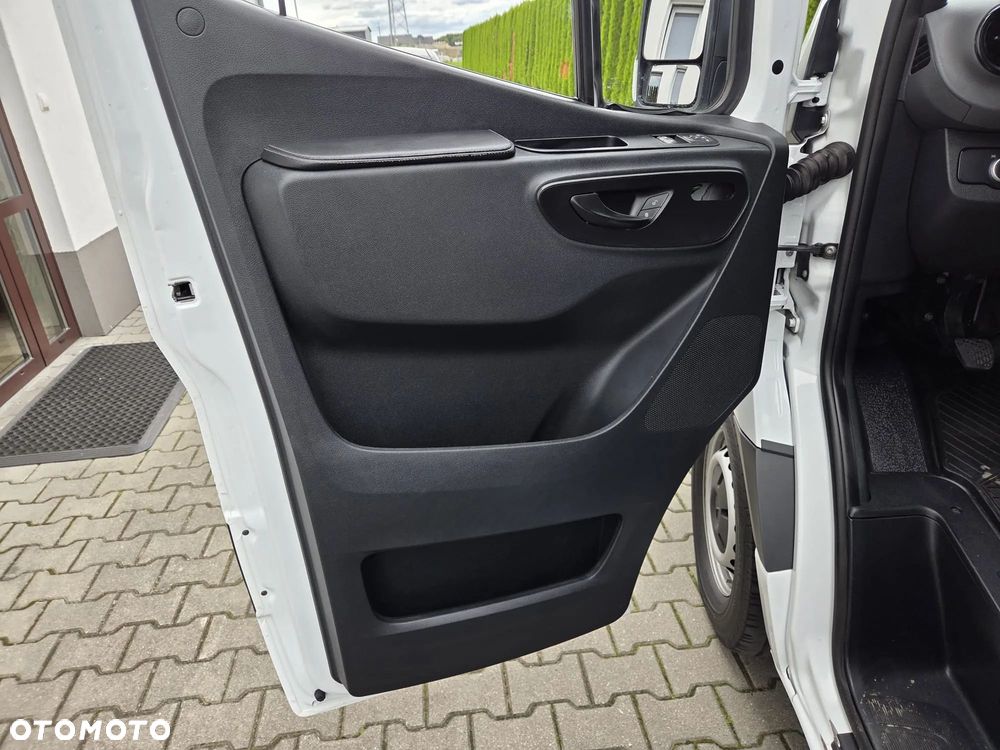 Mercedes-Benz Sprinter 316 CDI MAXI - 13