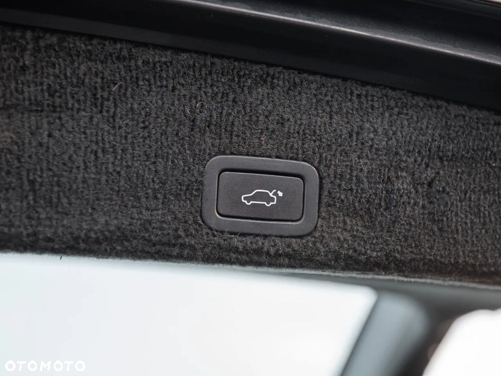 Volvo XC 60 - 31