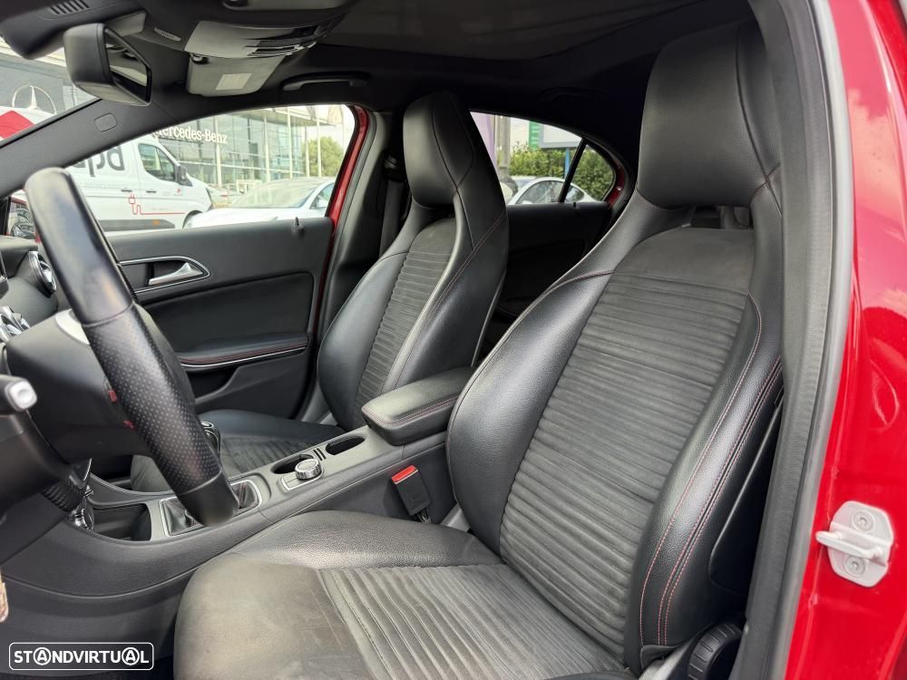 Mercedes-Benz A 180 d AMG Line - 10