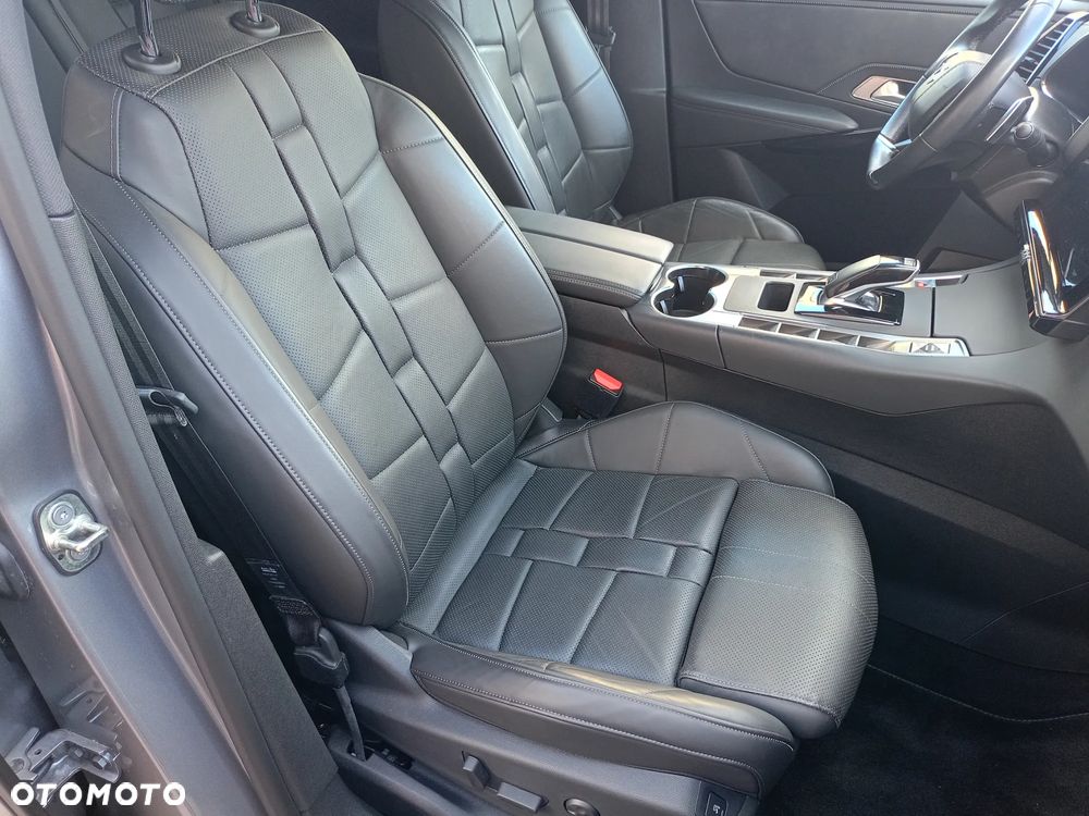 DS Automobiles DS 7 Crossback - 11