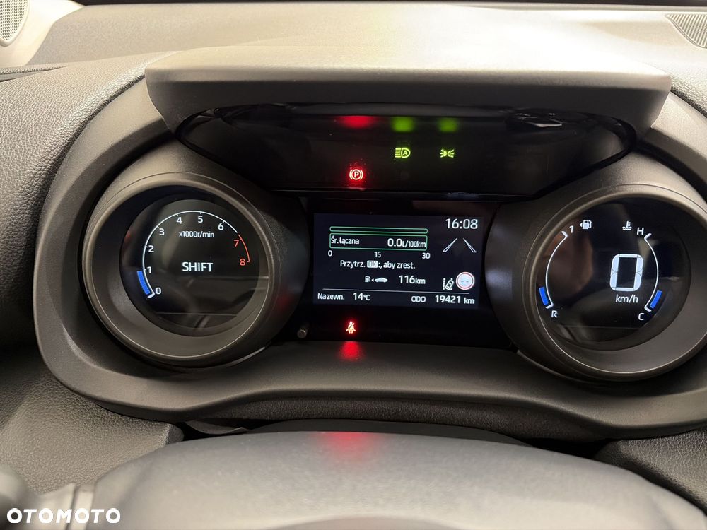 Toyota Yaris - 15