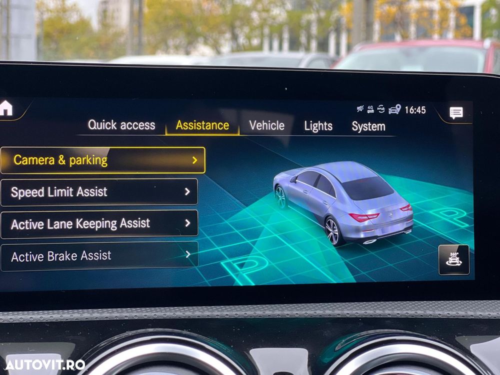 Mercedes-Benz CLA - 27