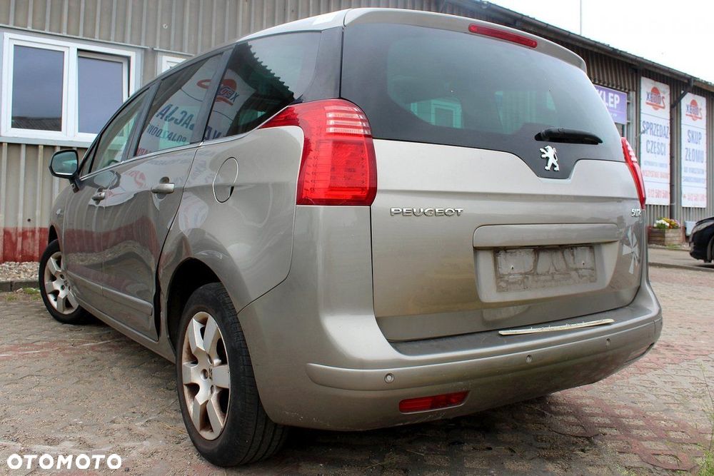 Peugeot 5008 2011 1.6THP 5FV Minivan (MASKA, ZDERZAK, LAMPA, BŁOTNIK, DRZWI, SZYBA, FOTEL) - 4