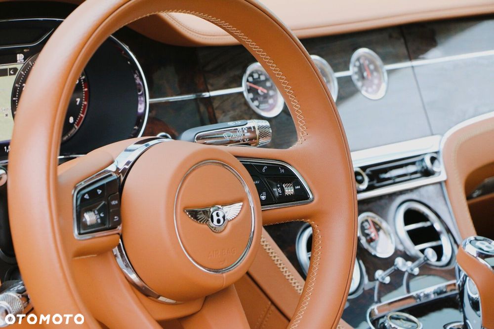 Bentley Continental GT - 8