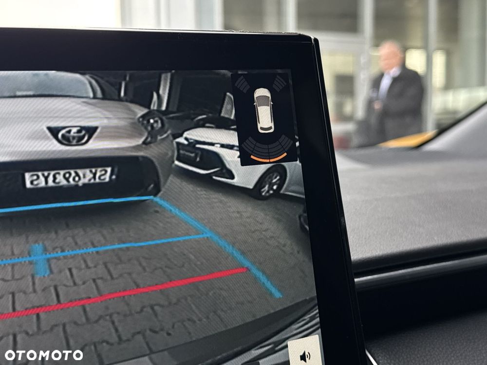 Toyota Corolla 1.8 Hybrid Style - 24