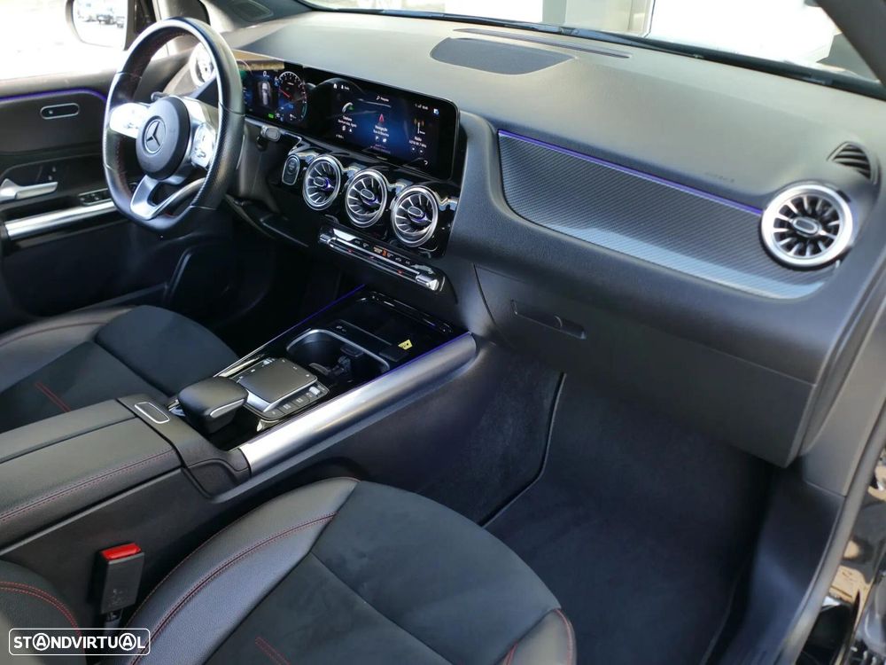 Mercedes-Benz B 250 e AMG Line - 29