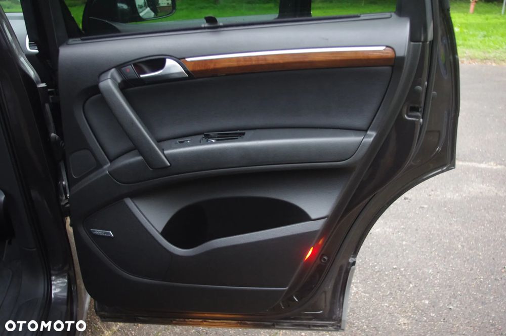 Audi Q7 4.2 FSI Quattro Tiptronic - 18