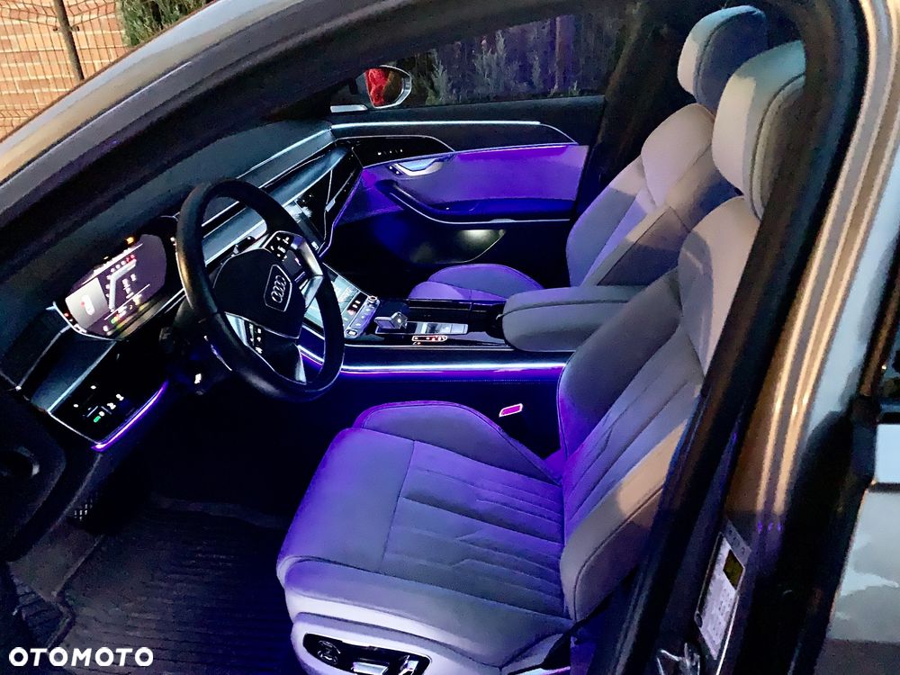 Audi A8 L 55 TFSI quattro tiptronic - 25