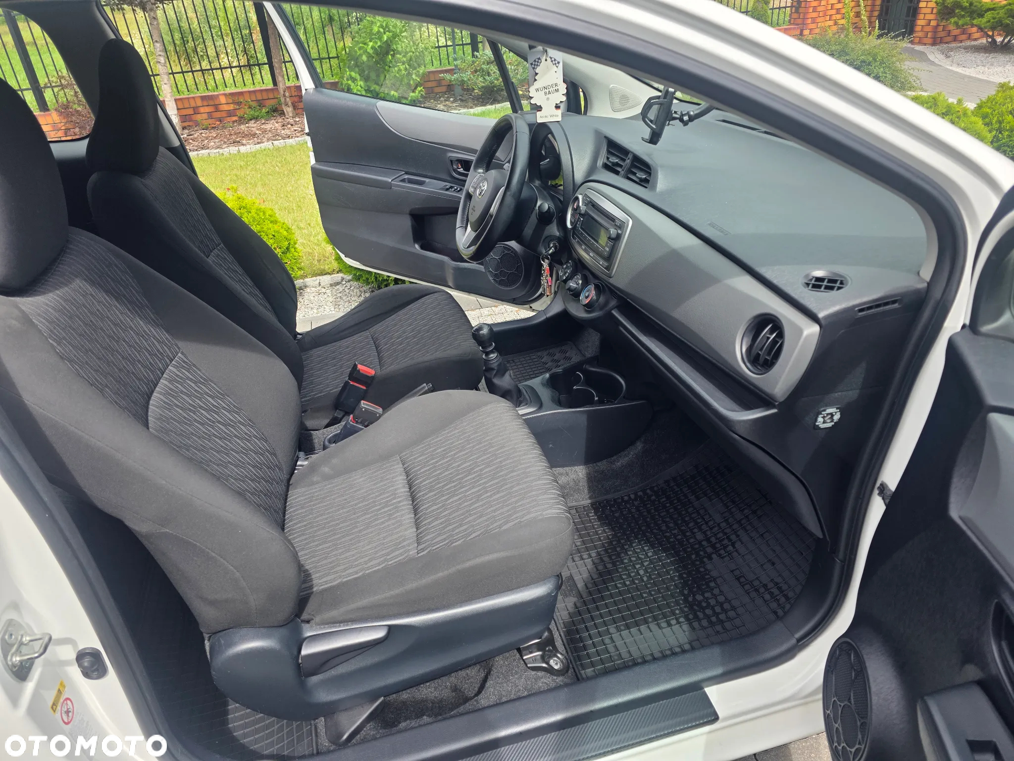 Toyota Yaris 1.4 D-4D - 7