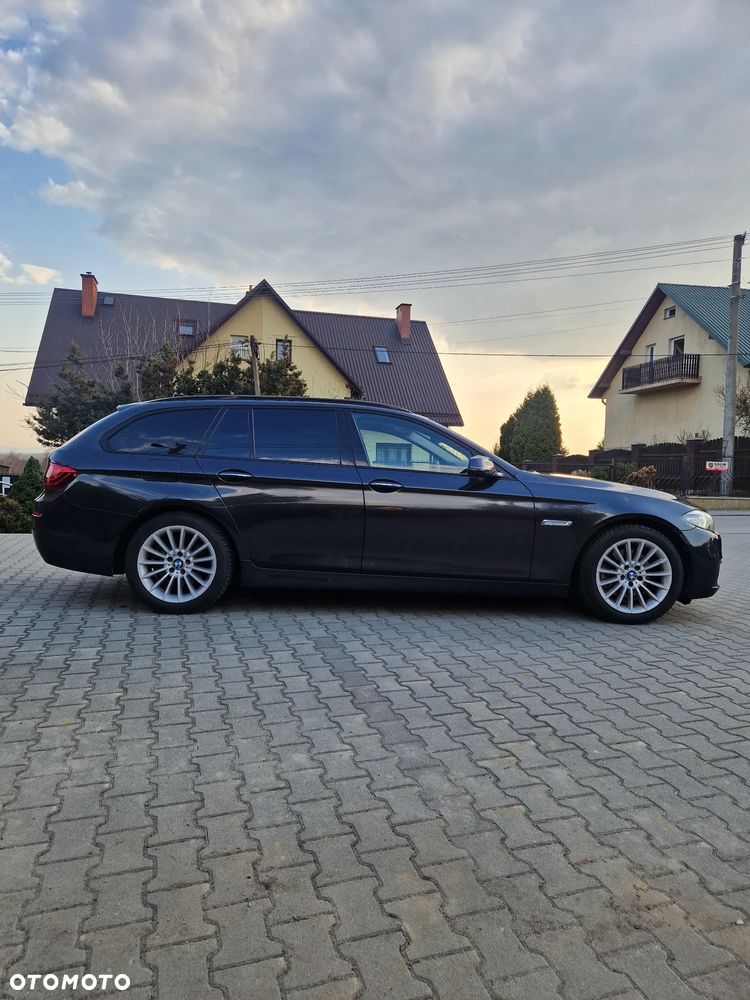 BMW Seria 5 520d - 27