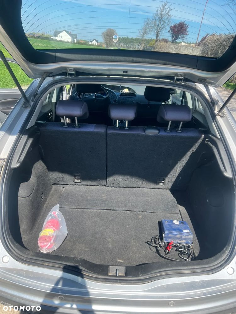 Honda Civic 1.8i-VTEC Sport - 9