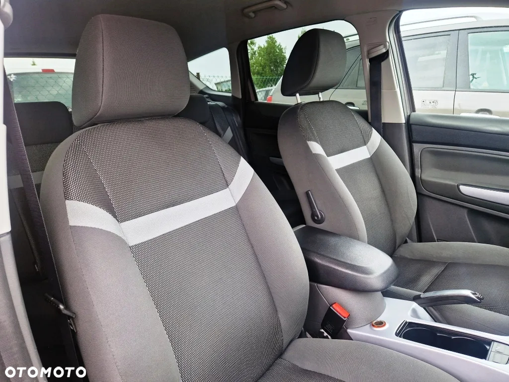 Ford Kuga 2.0 TDCi Titanium - 29