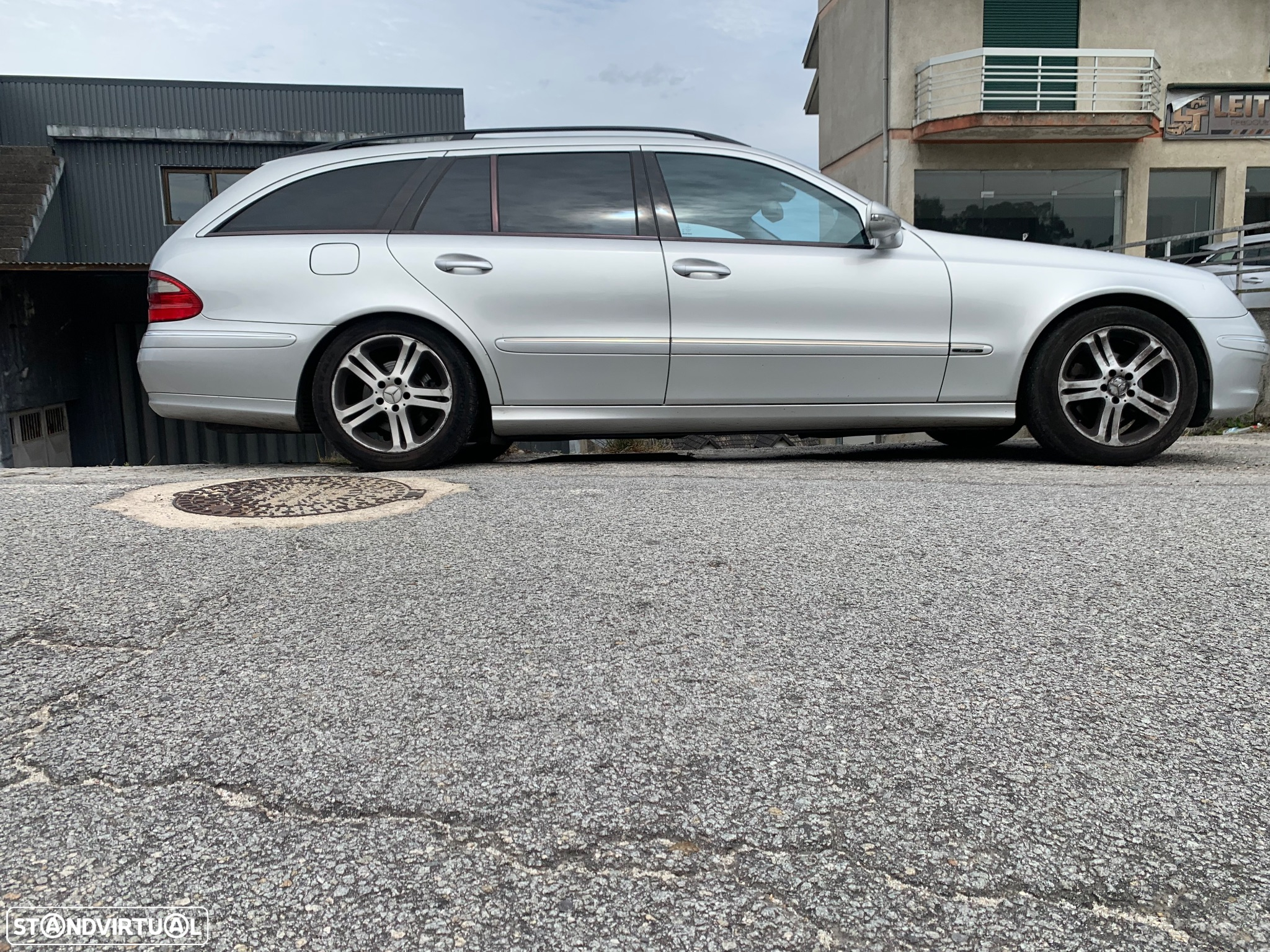 Mercedes-Benz E 220 CDi Avantgarde - 2