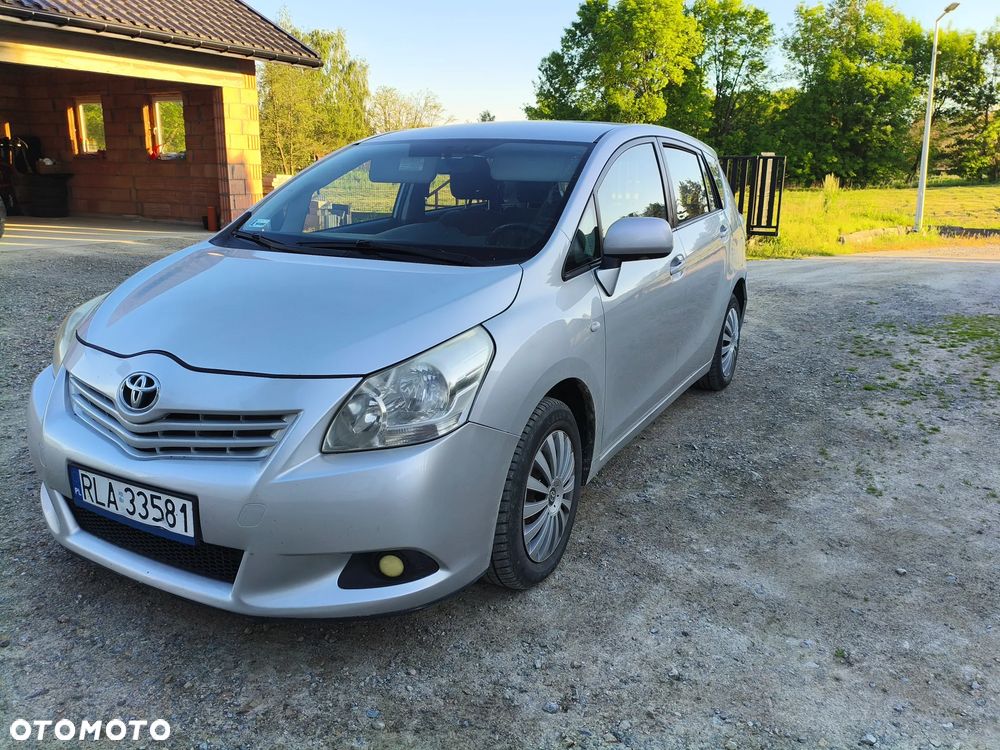 Toyota Verso 2.0 D-4D Premium - 5