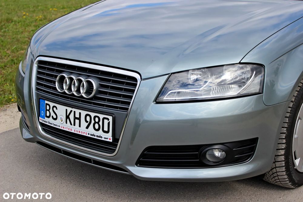 Audi A3 Sportback 1.6 Ambiente - 13
