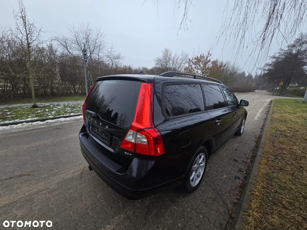 Volvo V70 2.0 - 7