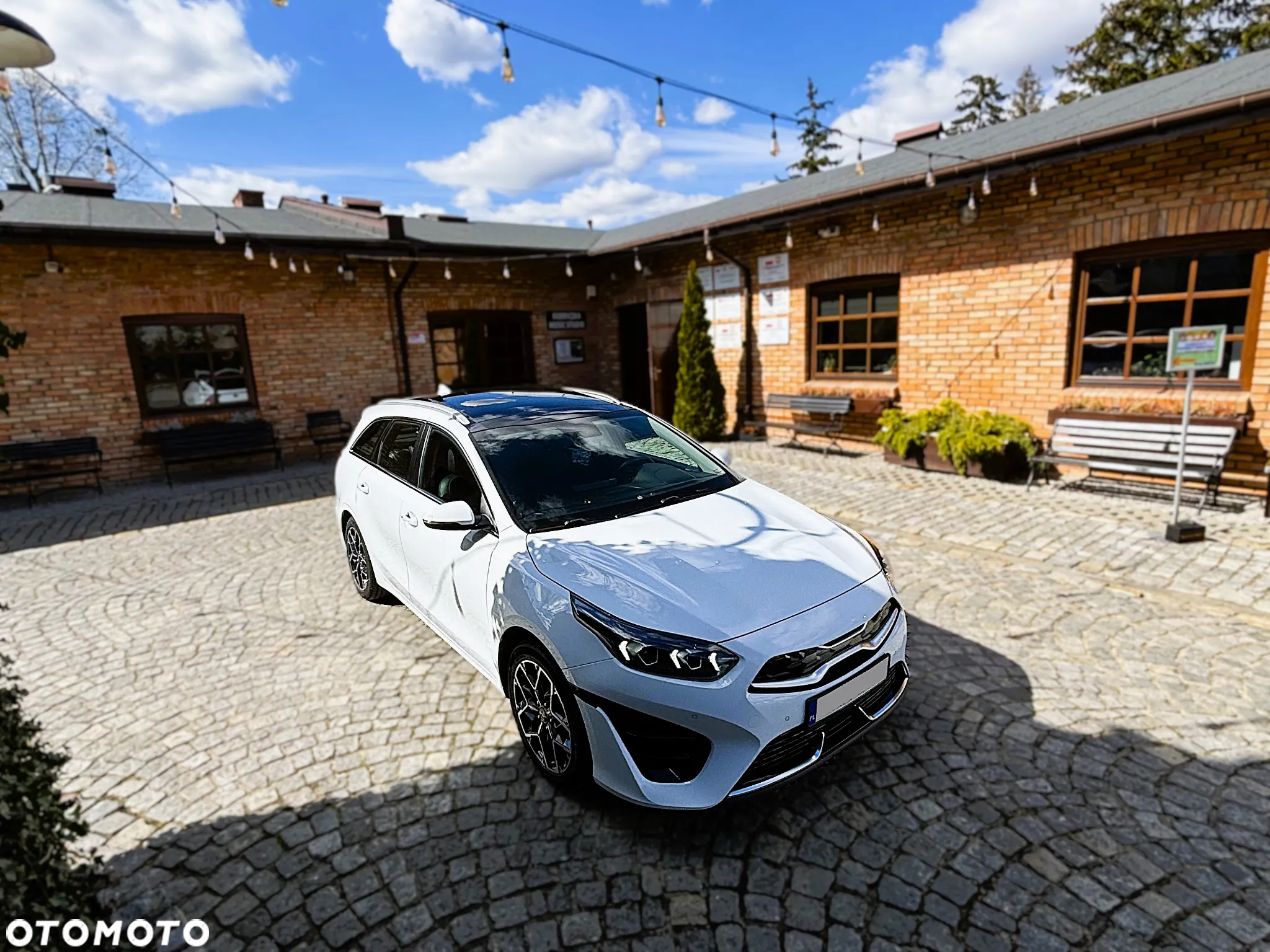 Kia Ceed SW 1.6 GDI DCT OPF Plug-in-Hybrid Platinum Edition - 11