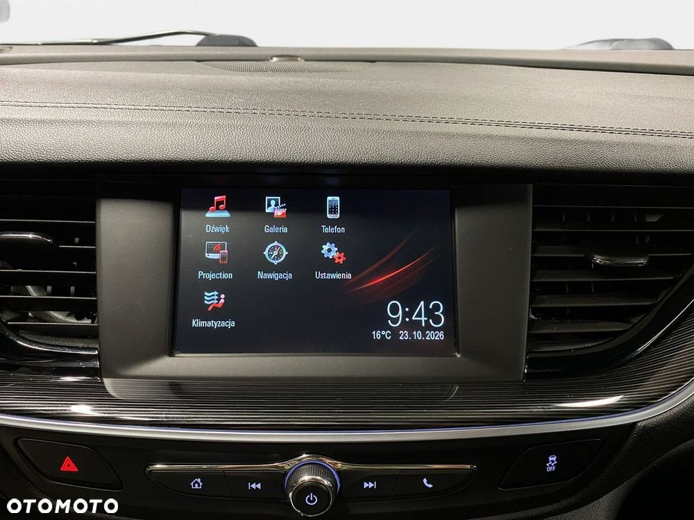Opel Insignia - 36