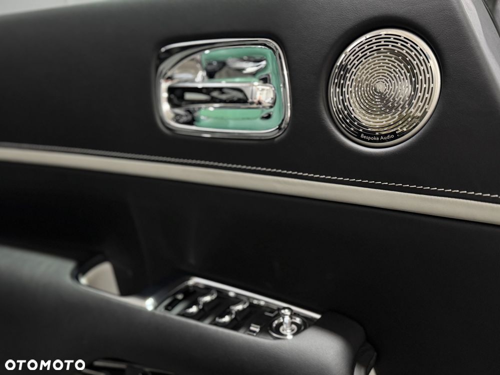 Rolls-Royce Wraith Standard - 32