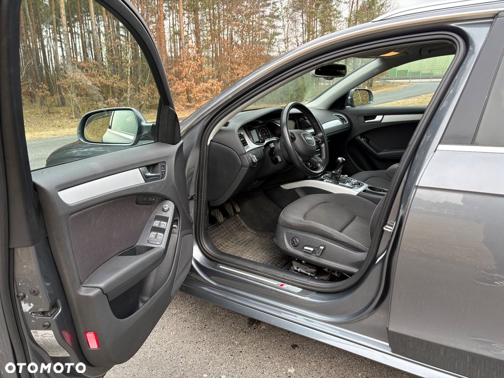 Audi A4 Avant 2.0 TDI DPF clean diesel S line Sportpaket - 10