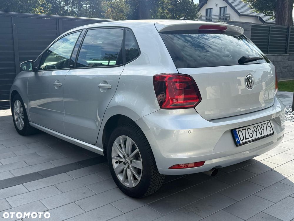 Volkswagen Polo 1.2 TSI Blue Motion Technology Allstar - 12