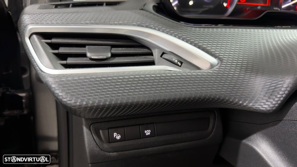 Peugeot 208 PureTech 110 Stop & Start Tech Edition - 17
