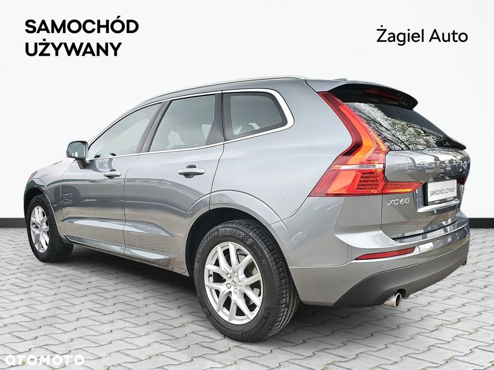 Volvo XC 60 B4 B Momentum Pro - 3